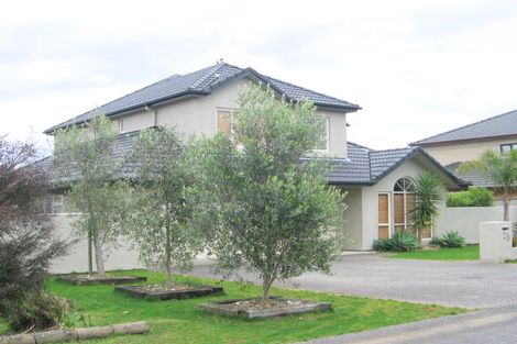 Photo of property in 25 Heyington Way, East Tamaki Heights, Auckland, 2016