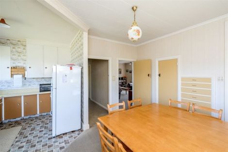 Photo of property in 26 Marine Parade, Otaki Beach, Otaki, 5512