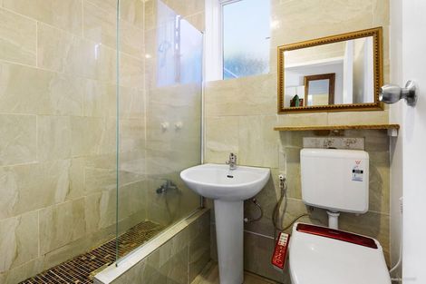 Photo of property in 211 Titirangi Road, Titirangi, Auckland, 0604