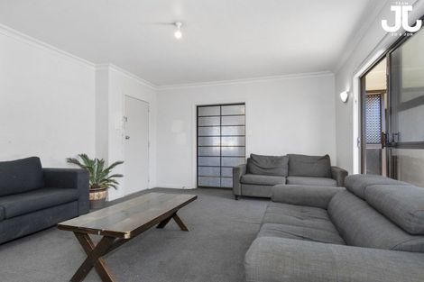 Photo of property in 6a Queen Road, Bellevue, Tauranga, 3110