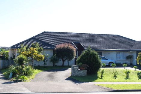 Photo of property in 133 Millhouse Drive, Golflands, Auckland, 2013