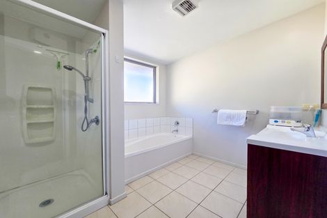 Photo of property in 26 Hamilton Drive, Lake Tekapo, 7999