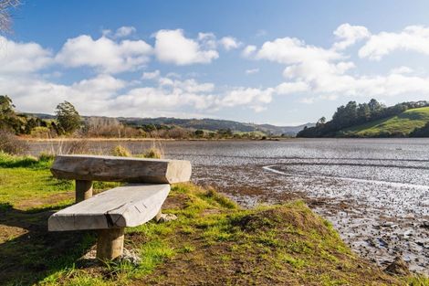 Photo of property in 66 Orokonui Road, Waitati, 9085