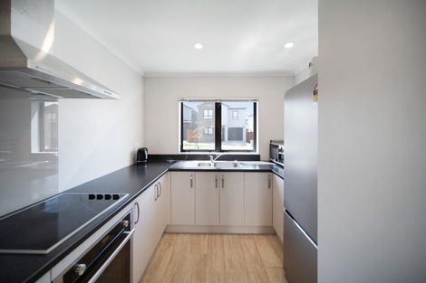 Photo of property in 5 Apa Street, Weymouth, Auckland, 2103