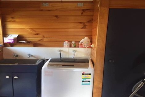 Photo of property in 1/11 Arrow Road, Forrest Hill, Auckland, 0620