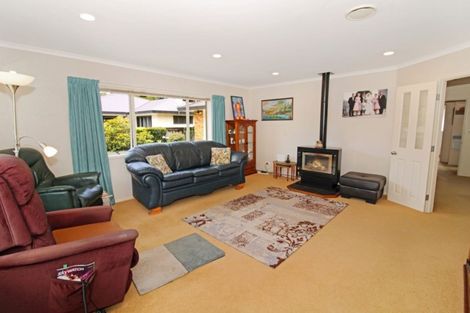 Photo of property in 16 Thames Street, Welbourn, New Plymouth, 4310