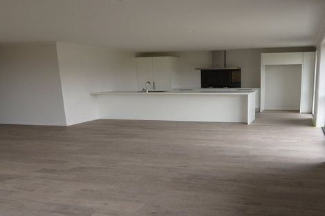 Photo of property in 28 Doone Street, Lynmouth, New Plymouth, 4310