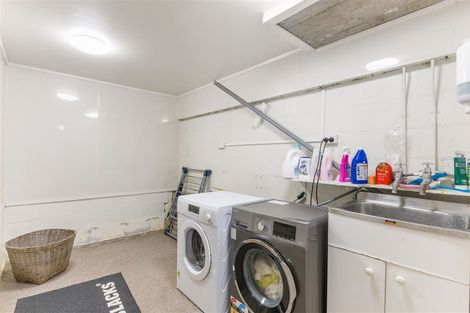 Photo of property in 3 Stansfield Place, Sunnyhills, Auckland, 2010