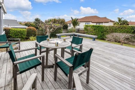 Photo of property in 18 Simmental Crescent, Somerville, Auckland, 2014