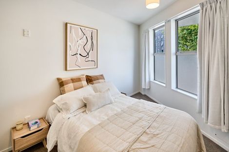 Photo of property in 35 Karo Drive, Te Aro, Wellington, 6011