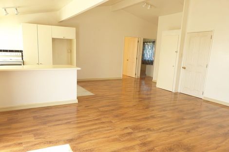 Photo of property in 31f Springs Road, Parakai, 0830