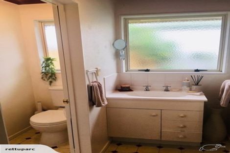 Photo of property in 15a Vining Crescent, Stoke, Nelson, 7011