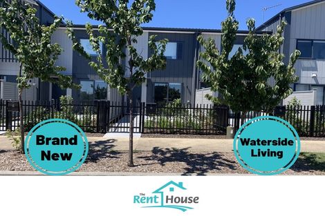 Photo of property in 14 Port Way, Rosehill, Papakura, 2113
