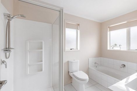 Photo of property in 9 Barossa Way, Brookfield, Tauranga, 3110