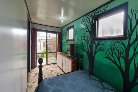 Photo of property in 11 Terrace Street, Marton, 4710