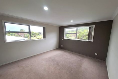 Photo of property in 82a Kirton Drive, Riverstone Terraces, Upper Hutt, 5018