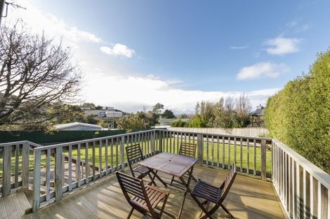Photo of property in 3 Eastview Place, Feilding, 4702