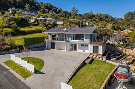 Photo of property in 54 Main Street, Coromandel, 3506