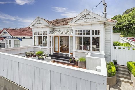 Photo of property in 41 Rimu Road, Kelburn, Wellington, 6012