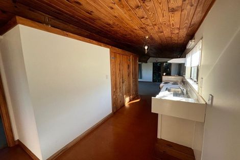 Photo of property in 928a Whangaparaoa Road, Manly, Whangaparaoa, 0930