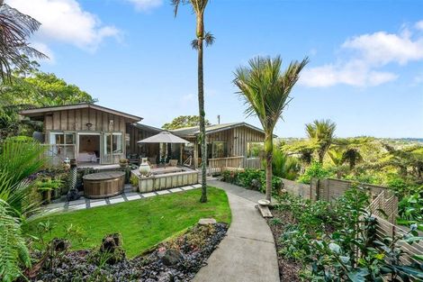 Photo of property in 12 Kereru Grove, Greenhithe, Auckland, 0632