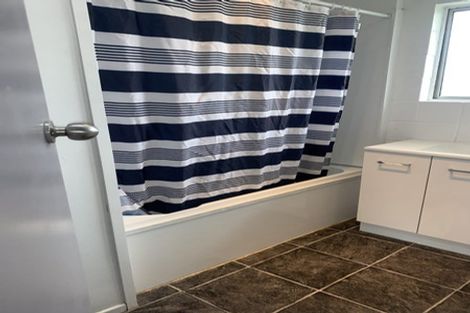 Photo of property in 135a Avalon Drive, Nawton, Hamilton, 3200