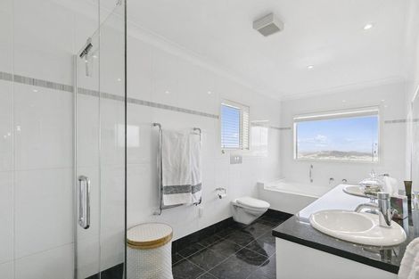 Photo of property in 9 Imran Terrace, Khandallah, Wellington, 6035