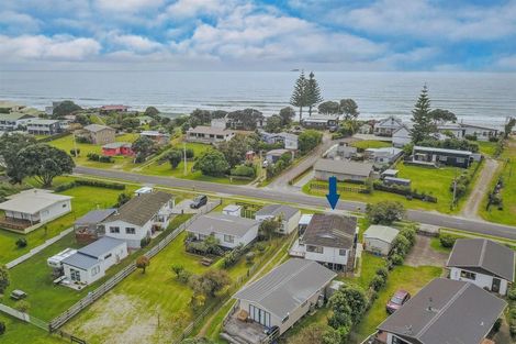 Photo of property in 618a Pukehina Parade, Pukehina, Te Puke, 3189