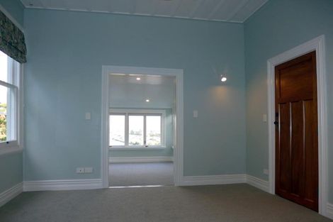 Photo of property in 5 Kowhai Road, Bluff Hill, Napier, 4110