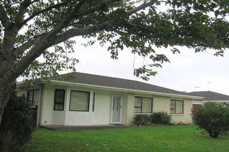 Photo of property in 16 Rossiter Street, Tawa, Wellington, 5028