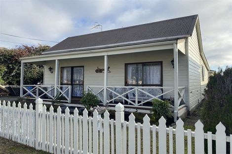 Photo of property in 55 Studholme Street, Temuka, 7920