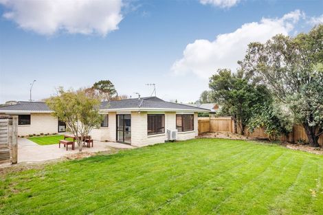 Photo of property in 130 John F Kennedy Drive, Milson, Palmerston North, 4414