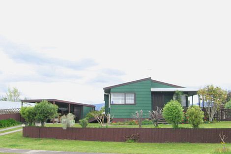 Photo of property in 1 Robinson Street, Katikati, 3129