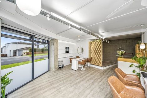 Photo of property in 11/36 Bankside Road, Silverdale, 0932