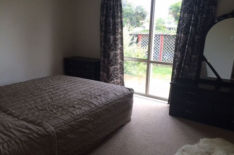 Photo of property in 32 Brooklyn Road, Carterton, 5713