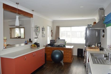 Photo of property in 12 Barbara Grove, Papamoa Beach, Papamoa, 3118