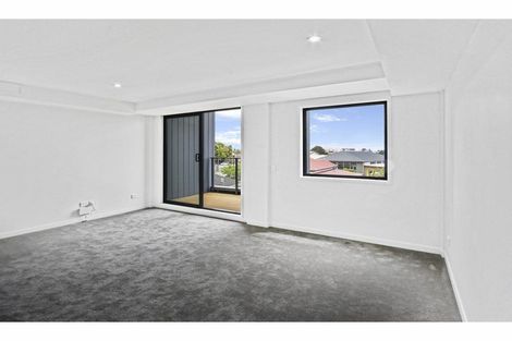 Photo of property in 211/8 Gray Avenue, Mangere East, Auckland, 2024