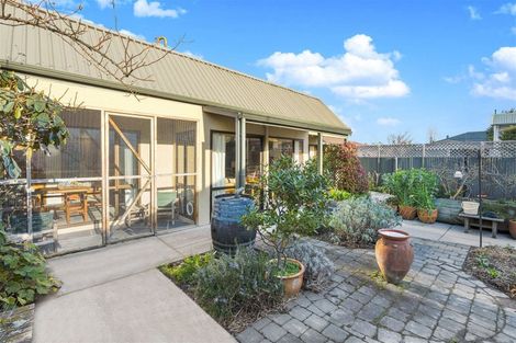 Photo of property in 1/14 Blair Avenue, Papanui, Christchurch, 8053