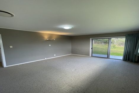 Photo of property in 14 Pemberton Avenue, Bayview, Auckland, 0629