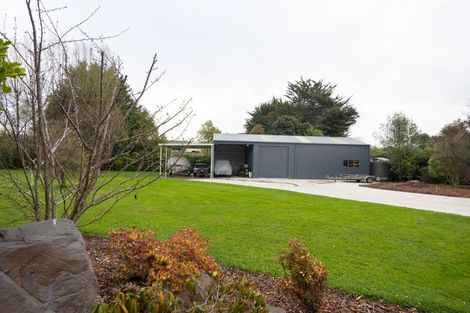 Photo of property in 136 Tutaki Road, Kelvin Grove, Palmerston North, 4470