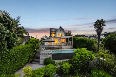 Photo of property in 8 Rawene Avenue, Westmere, Auckland, 1022