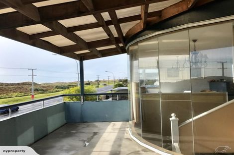 Photo of property in 588 Papamoa Beach Road, Papamoa Beach, Papamoa, 3118