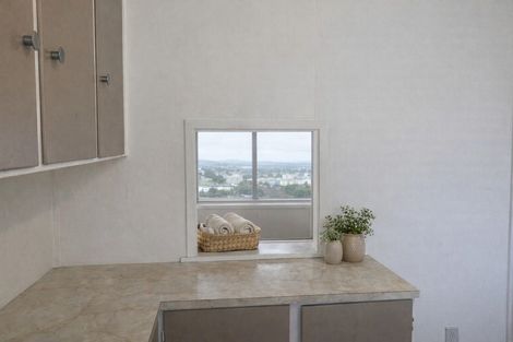 Photo of property in 5 Hawker Street, Mount Victoria, Wellington, 6011