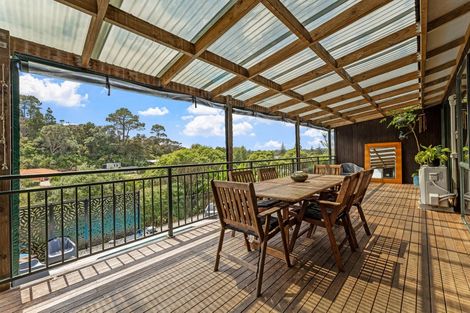 Photo of property in 7 Hawaiian Parade, Arkles Bay, Whangaparaoa, 0932