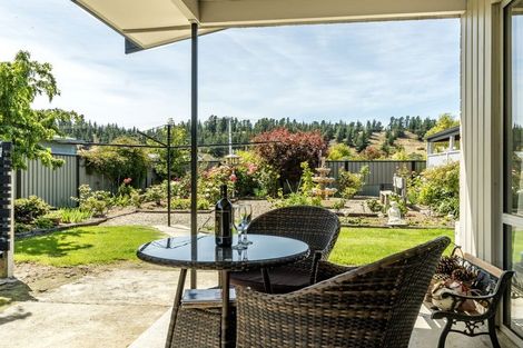 Photo of property in 77 Russell Street, Alexandra, 9320