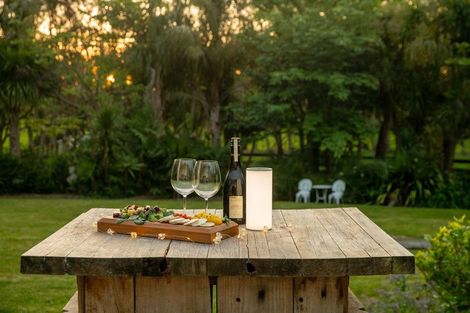 Photo of property in 48 Elizabeth Street, Waikanae, 5036