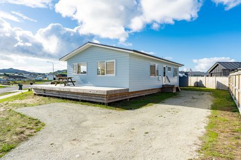 Photo of property in 25 Northcoast Place, Mangawhai Heads, Mangawhai, 0505