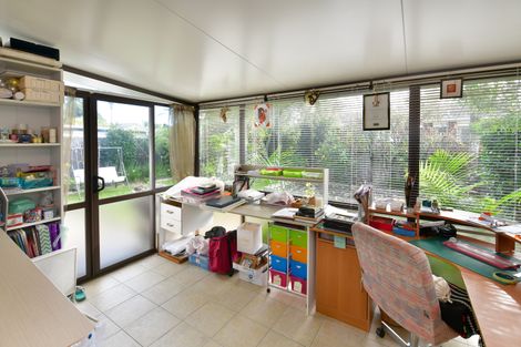 Photo of property in 34 Doment Crescent, Orewa, 0931