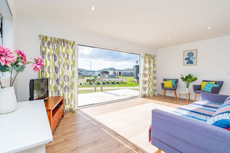 Photo of property in 25 Northcoast Place, Mangawhai Heads, Mangawhai, 0505