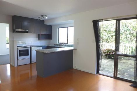 Photo of property in 25 Miriam Corban Heights, Henderson, Auckland, 0612
